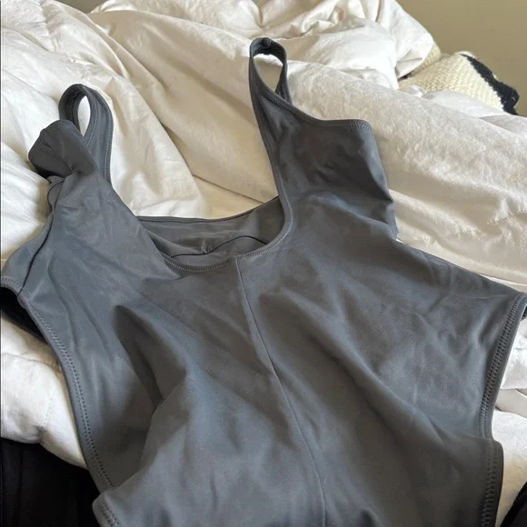 SKIMS Signature Swim Scoop Neck One Piece swimsuit in the color Gunmetal XL
